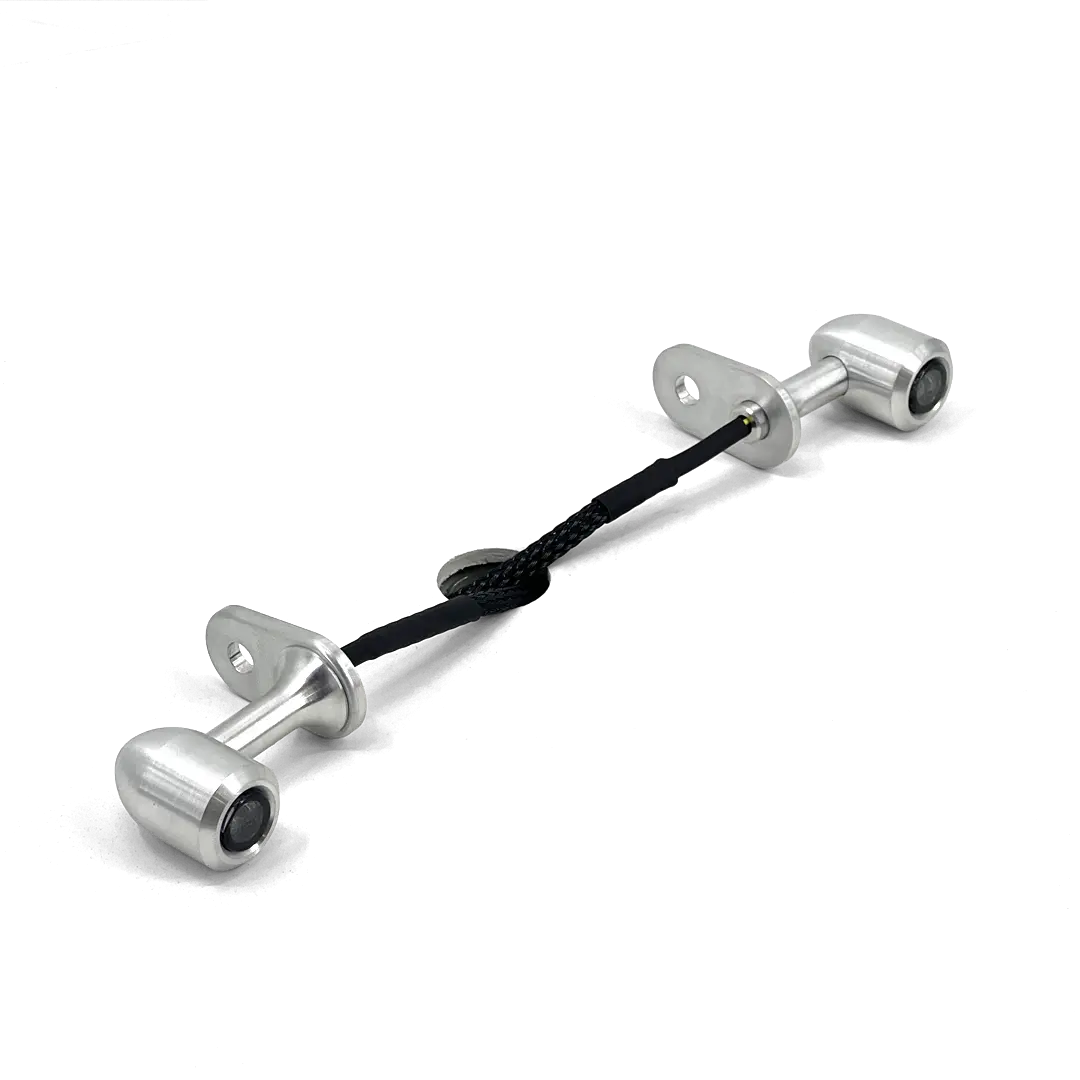 Clignotants 3 en 1 arrière FCR Accessoires pour Triumph – finition aluminium brossé, LED puissantes et design compact plug & play pour Modern Classics.