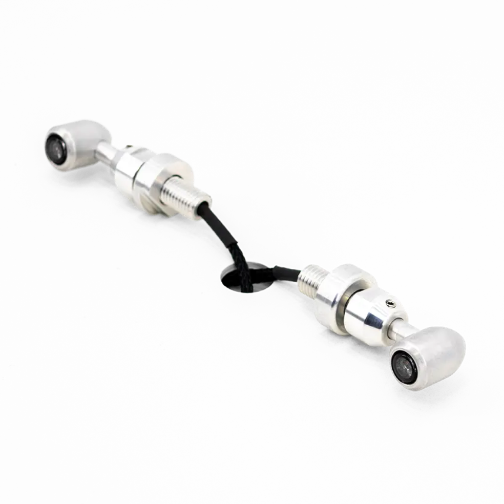 Clignotants Arrière 3-en-1 Mini Bates BMW R18 FCR Original - clignotant finition Brossé vu de trois quarts dos