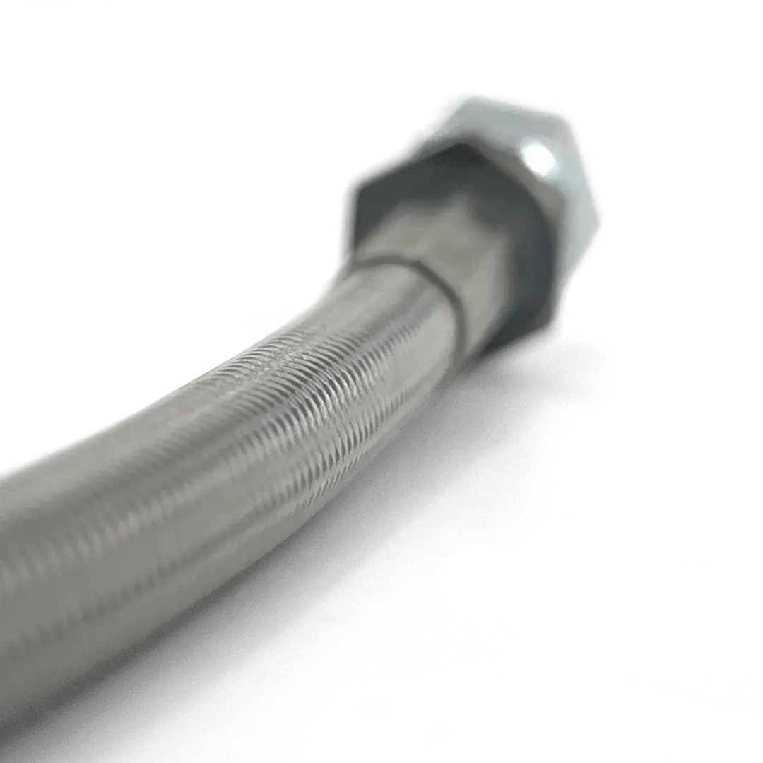 Durite de frein Banjo plat Triumph - détail raccord et tresse inox finition métallique