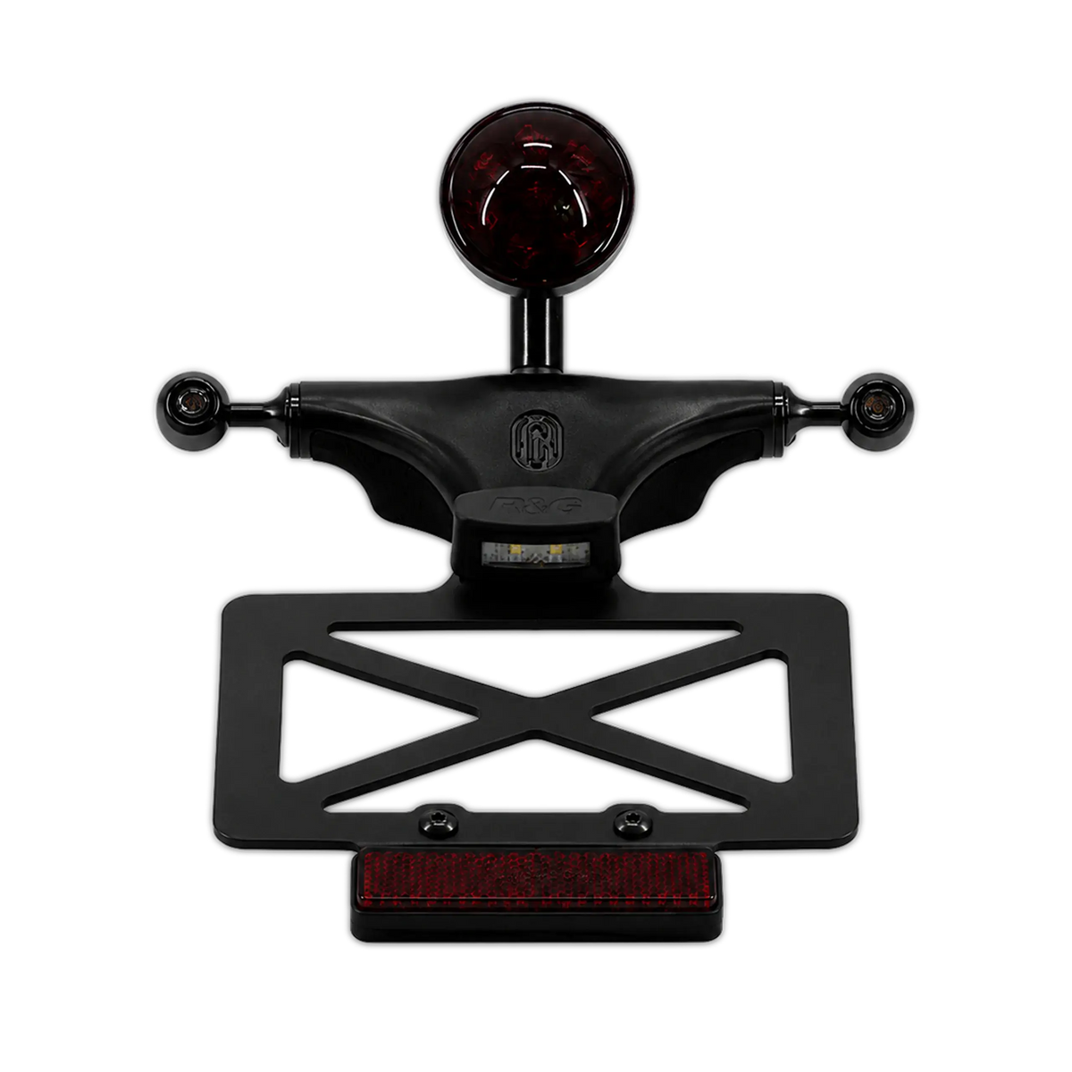 Kit feu arriere FCR Original noir feu LED Bates clignotants et support de plaque Triumph Bobber vue de face