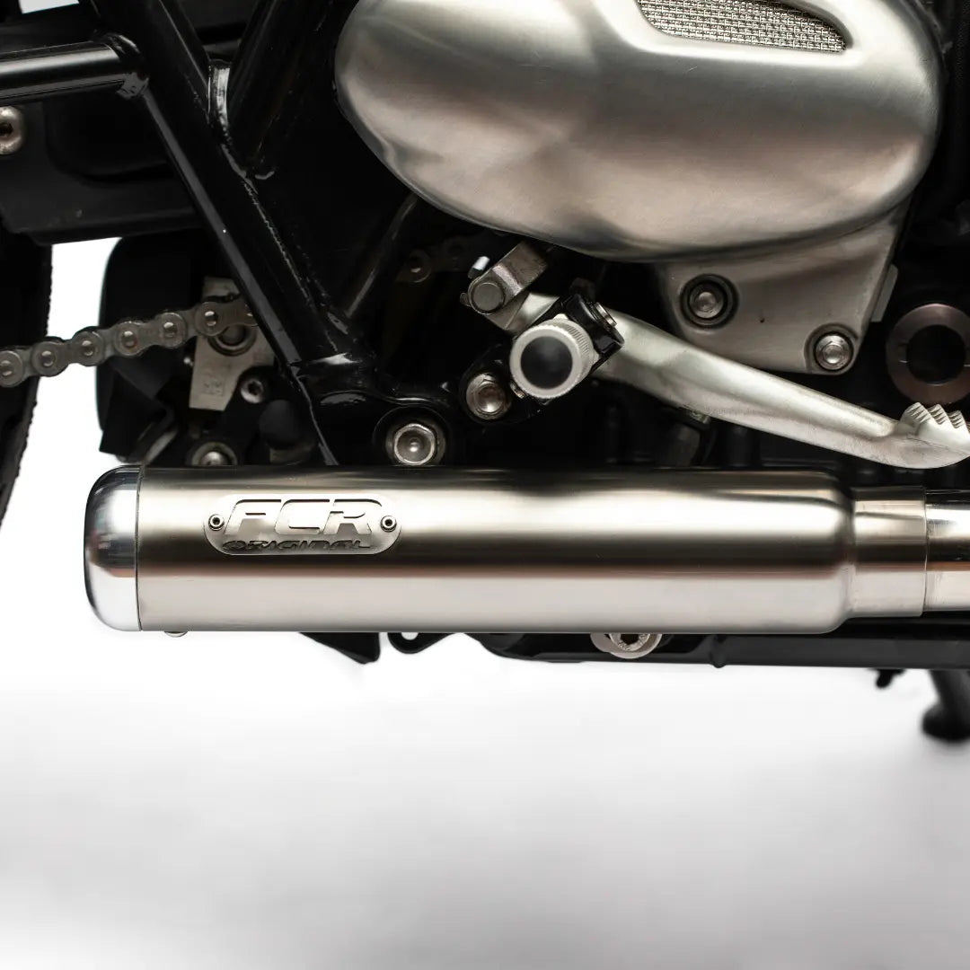 Silencieux inox brossé FCR Original pour Triumph Thruxton & Speed Twin 1200, sonorité profonde et finition haut de gamme.