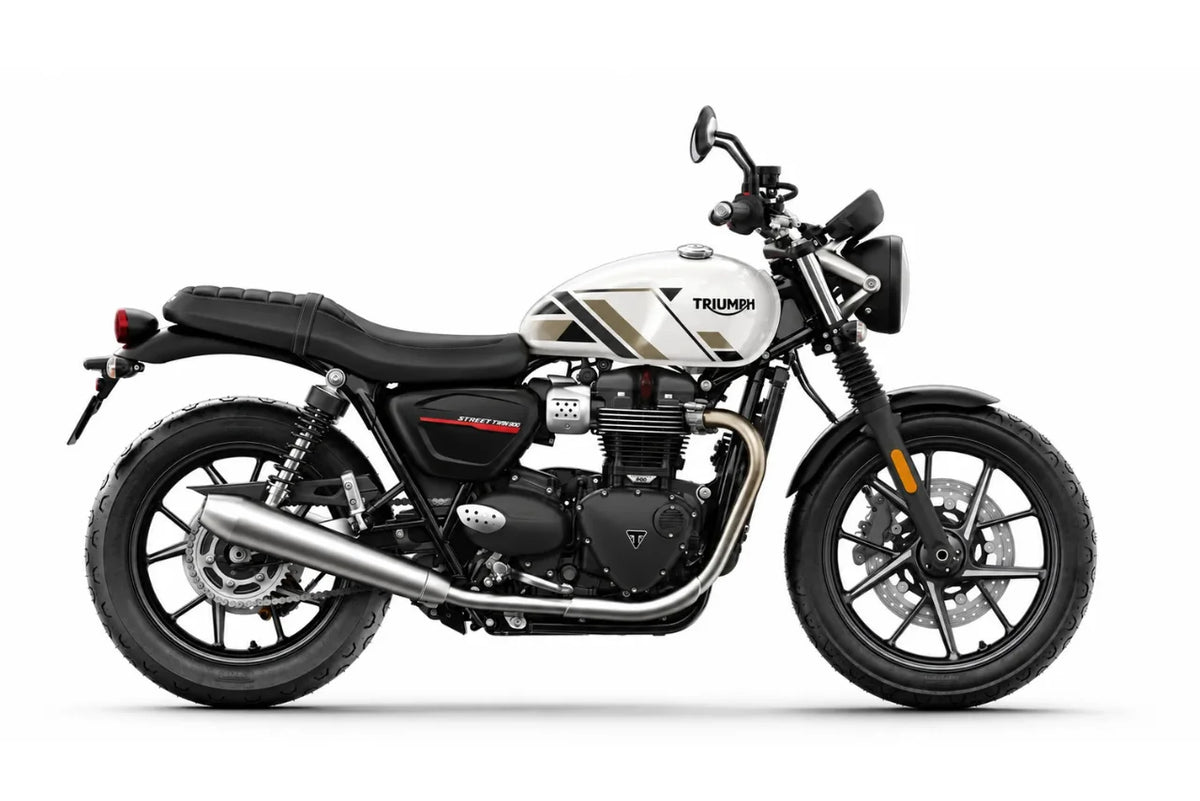 Triumph Street Twin 900 blanche et noire, vue de profil, guide complet FCR Accessoires