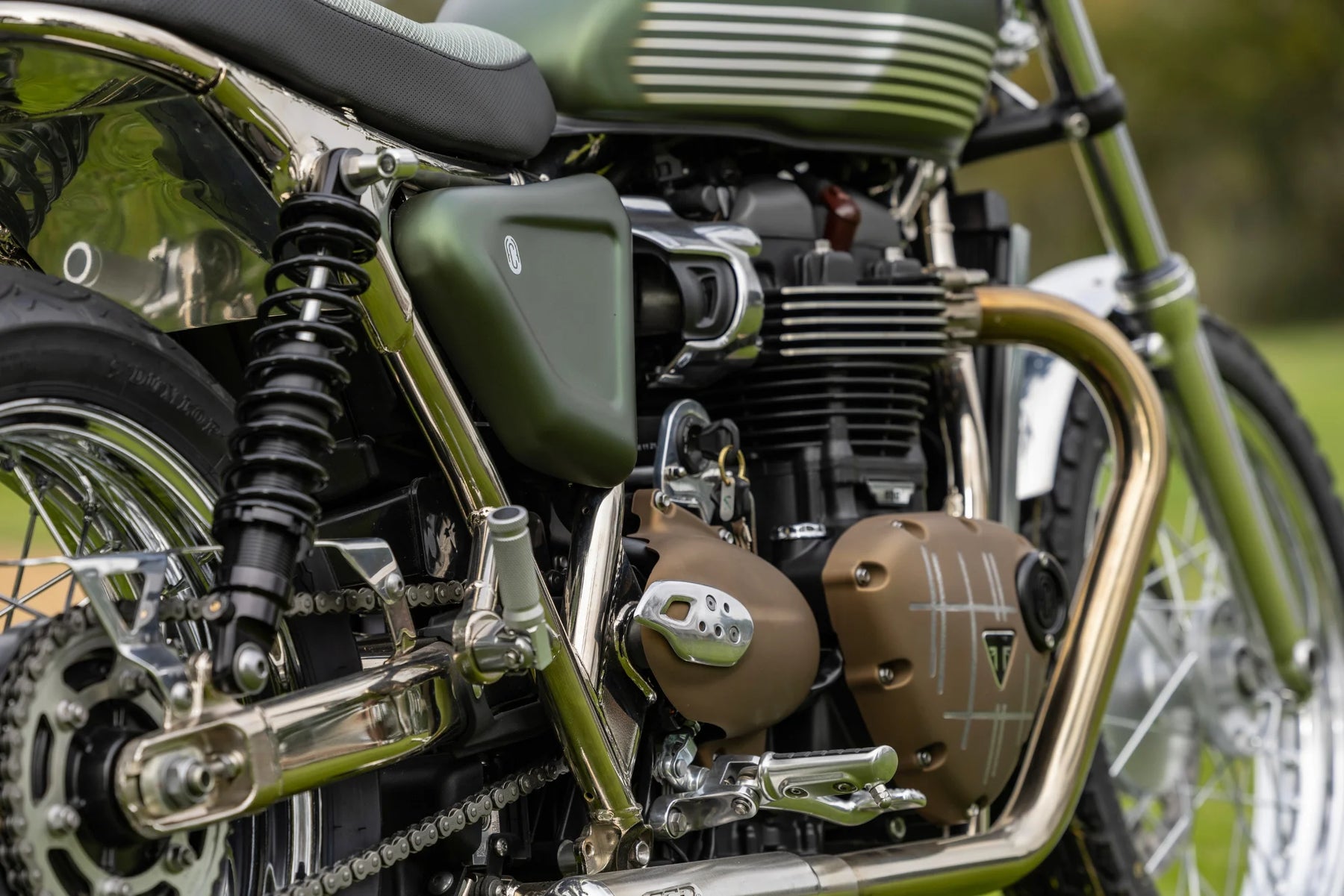 Support de Neiman | Triumph Modern Classic - photo 3 en situation