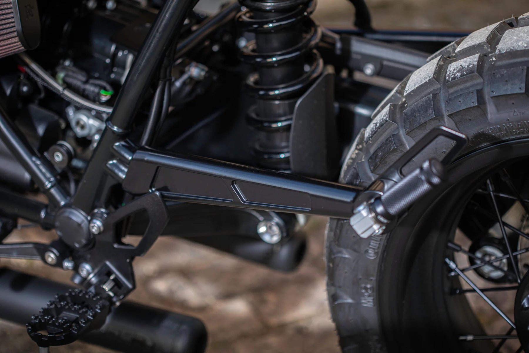 Sozius-Fußrastenhalter hinten | BMW R nineT Heritage - photo 2