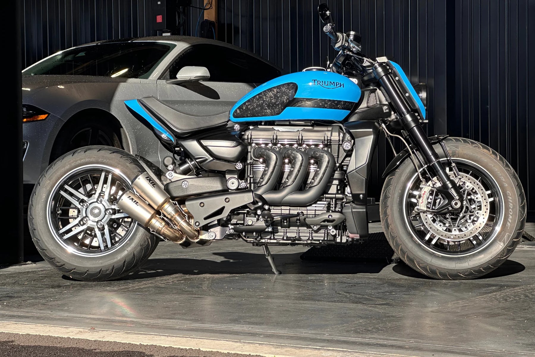 Silencieux d’Échappement Double Court | Triumph Rocket 3 - photo 3