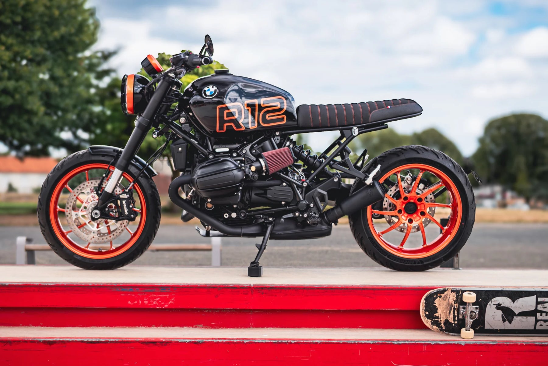 Kühlergitter mit Seitenabdeckung | BMW R12 & R12 nineT - photo 1 en situation