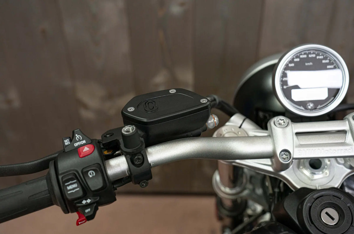 Hauptbremszylinder-Abdeckungen | BMW R NineT Heritage — Situationsbild 2