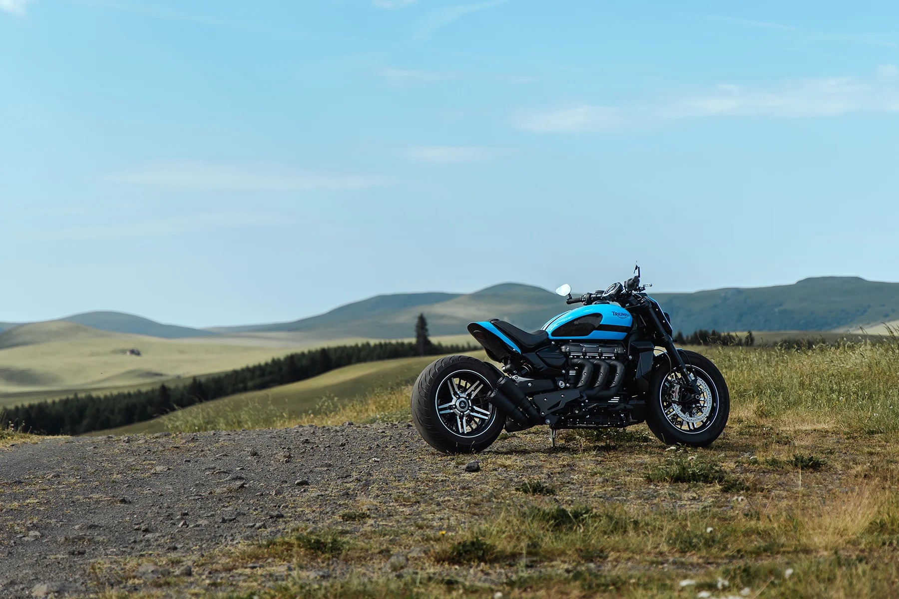 Kit maîtres-cylindres Beringer Aerotec | Triumph Rocket 3 - photo 3 en situation
