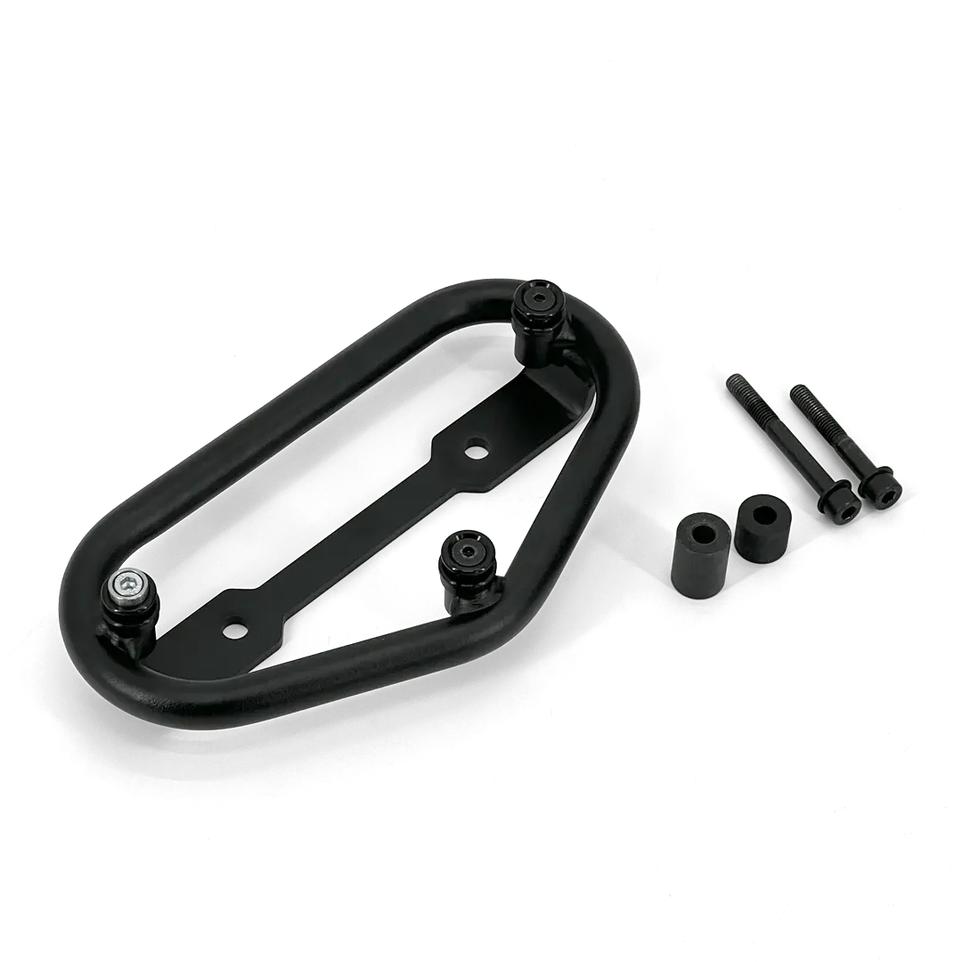 Support latéral acier noir Triumph 400 vue démontée avec boulonnerie