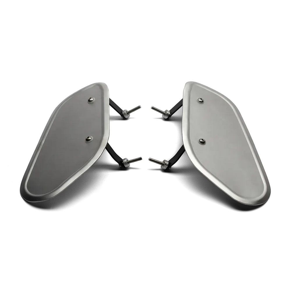 Grille de Radiateur a Retours BMW R NineT FCR Original - finition noire vue de trois quarts motif decoupe et logo FCR