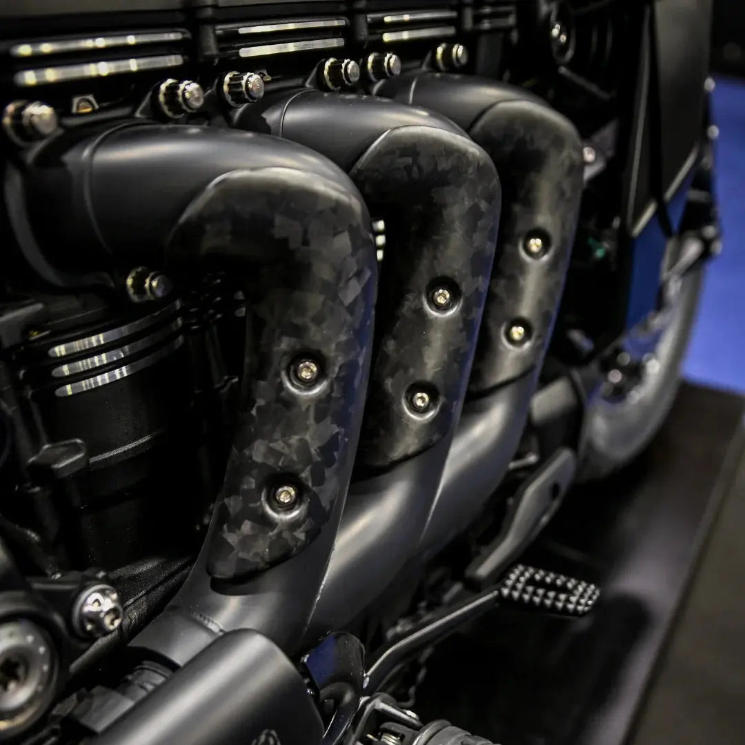 Pare chaleurs de Triumph Rocket 3 vendus avec l'échappement