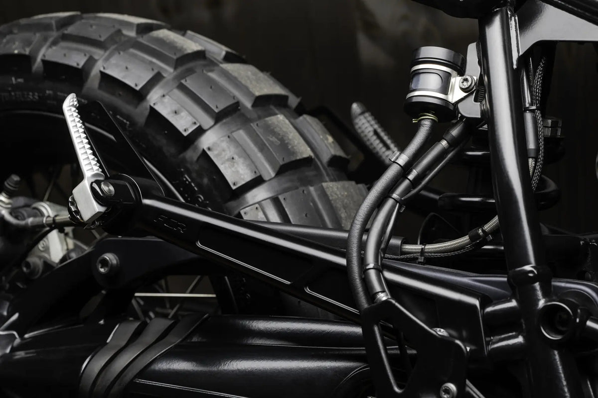 Rear Footrest Brackets | BMW R NineT Heritage — Situation image 1