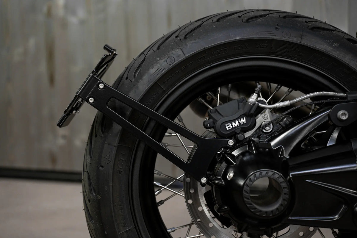 License Plate Holder | BMW R NineT Heritage — Situation image 3