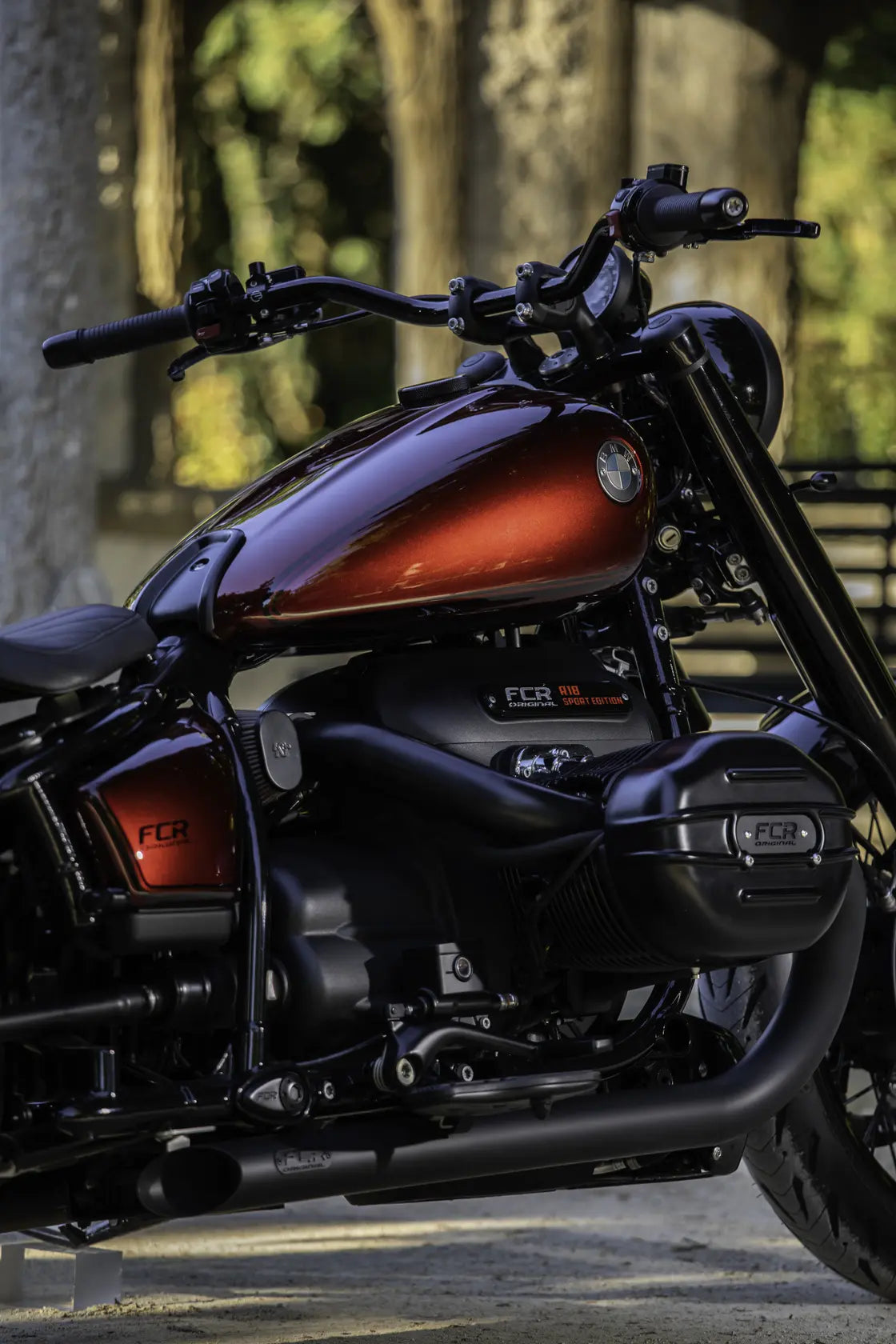 Rocker covers | BMW R18 Cruiser — Situation image 1