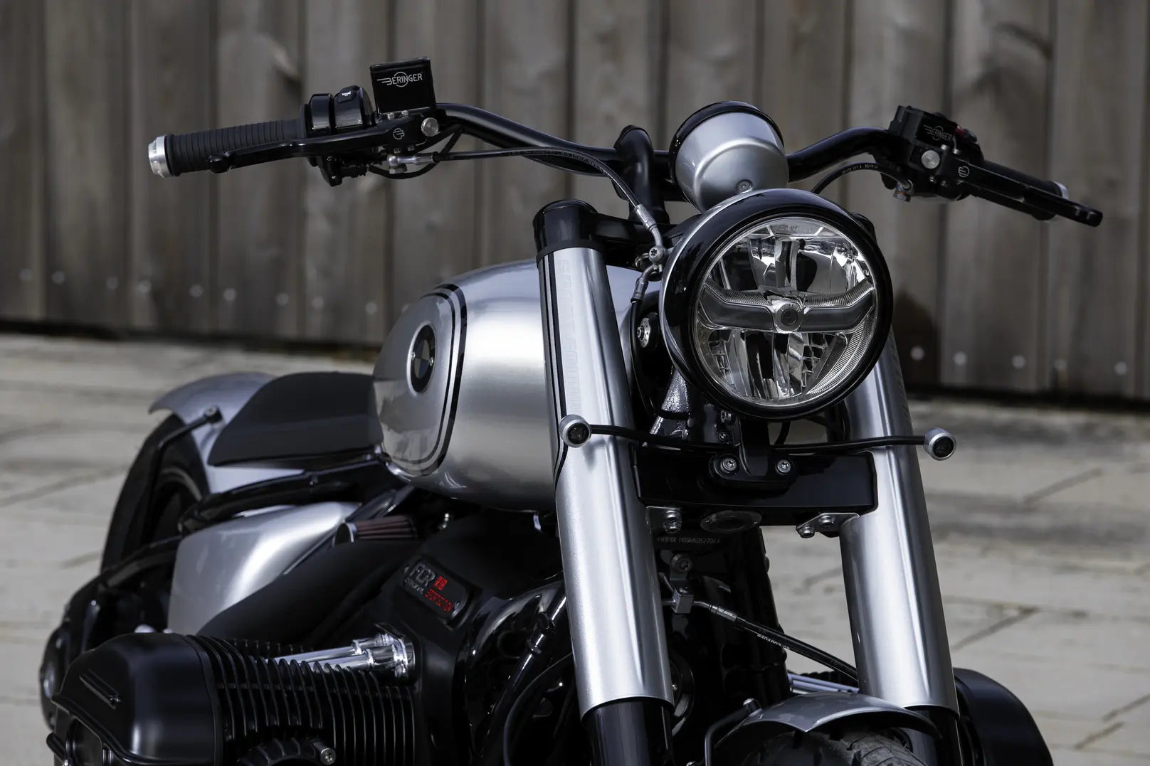 Clignotants Avant Mini Bates | BMW R18 - photo 2 en situation