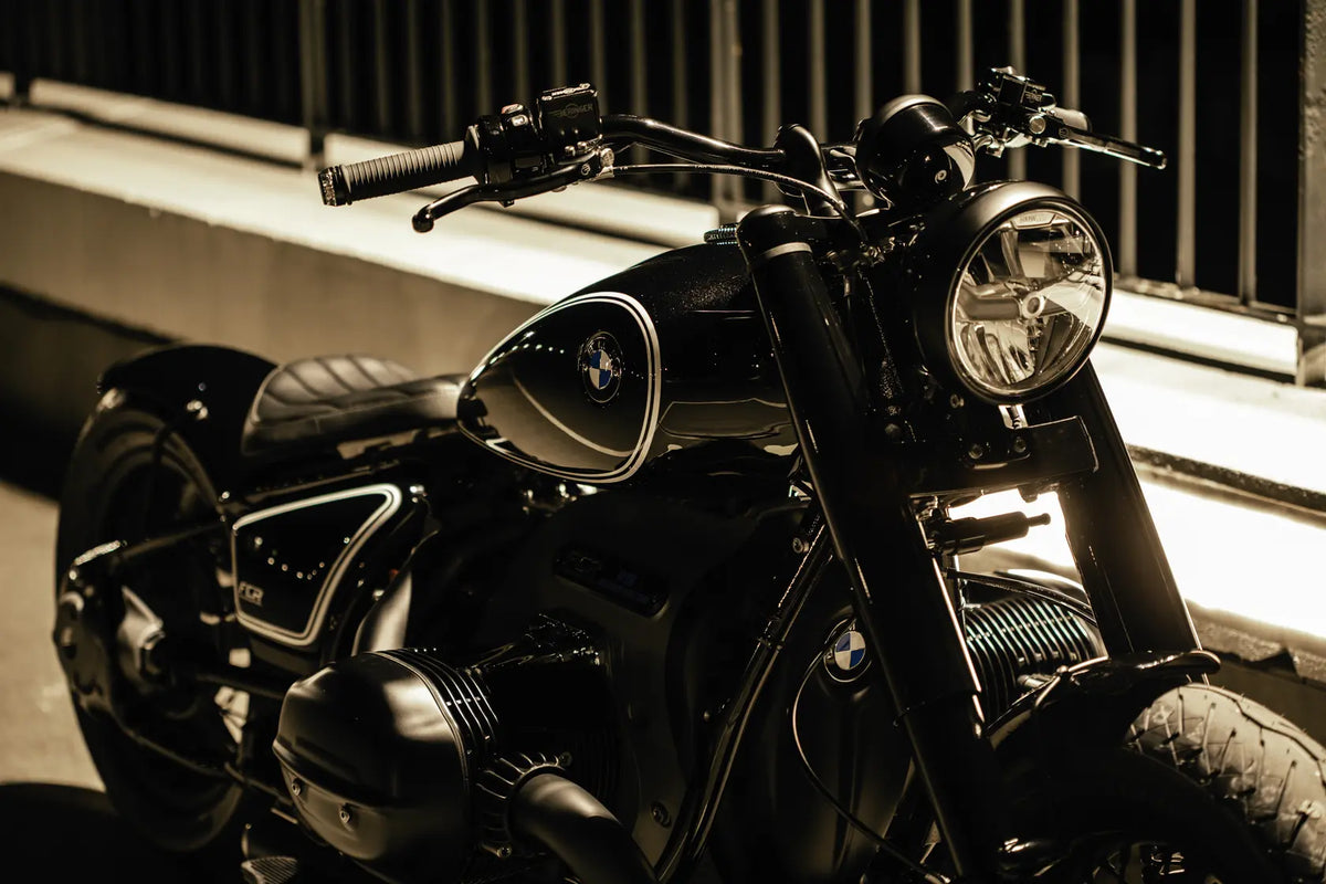 Handlebar Kit with Risers | BMW R18 — Situation image 2