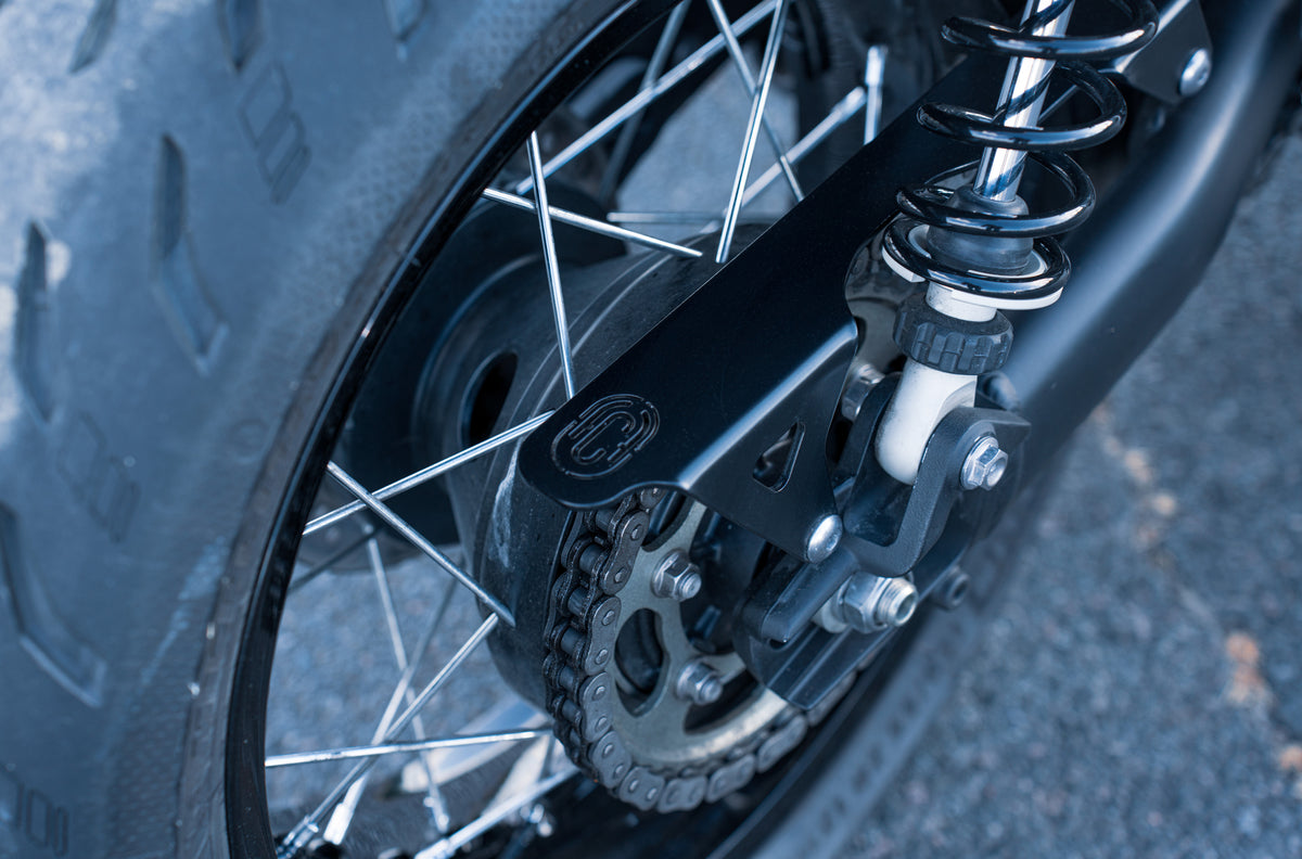 Chain Protection | Triumph Thruxton Modern Classic — Situation image 2