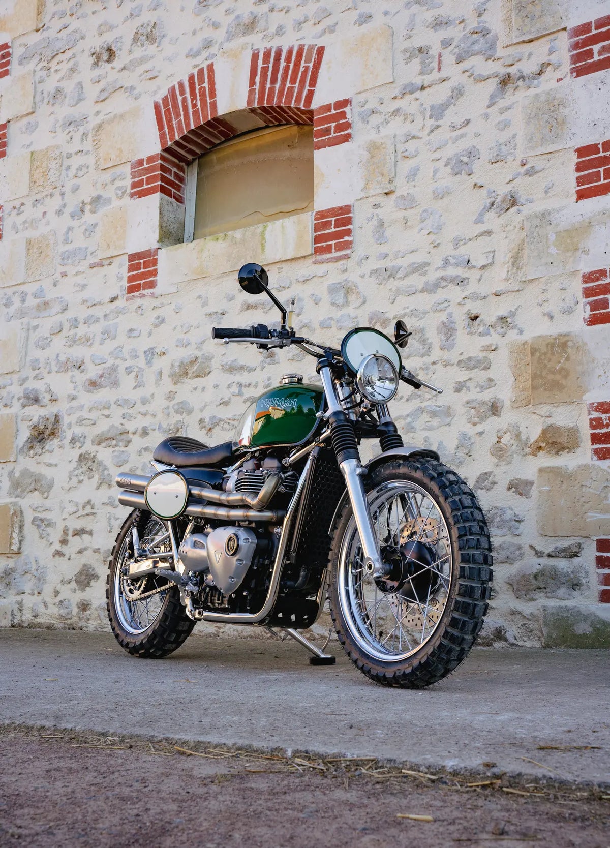 Repose-Pieds | Triumph Modern Classic — Image situation 2