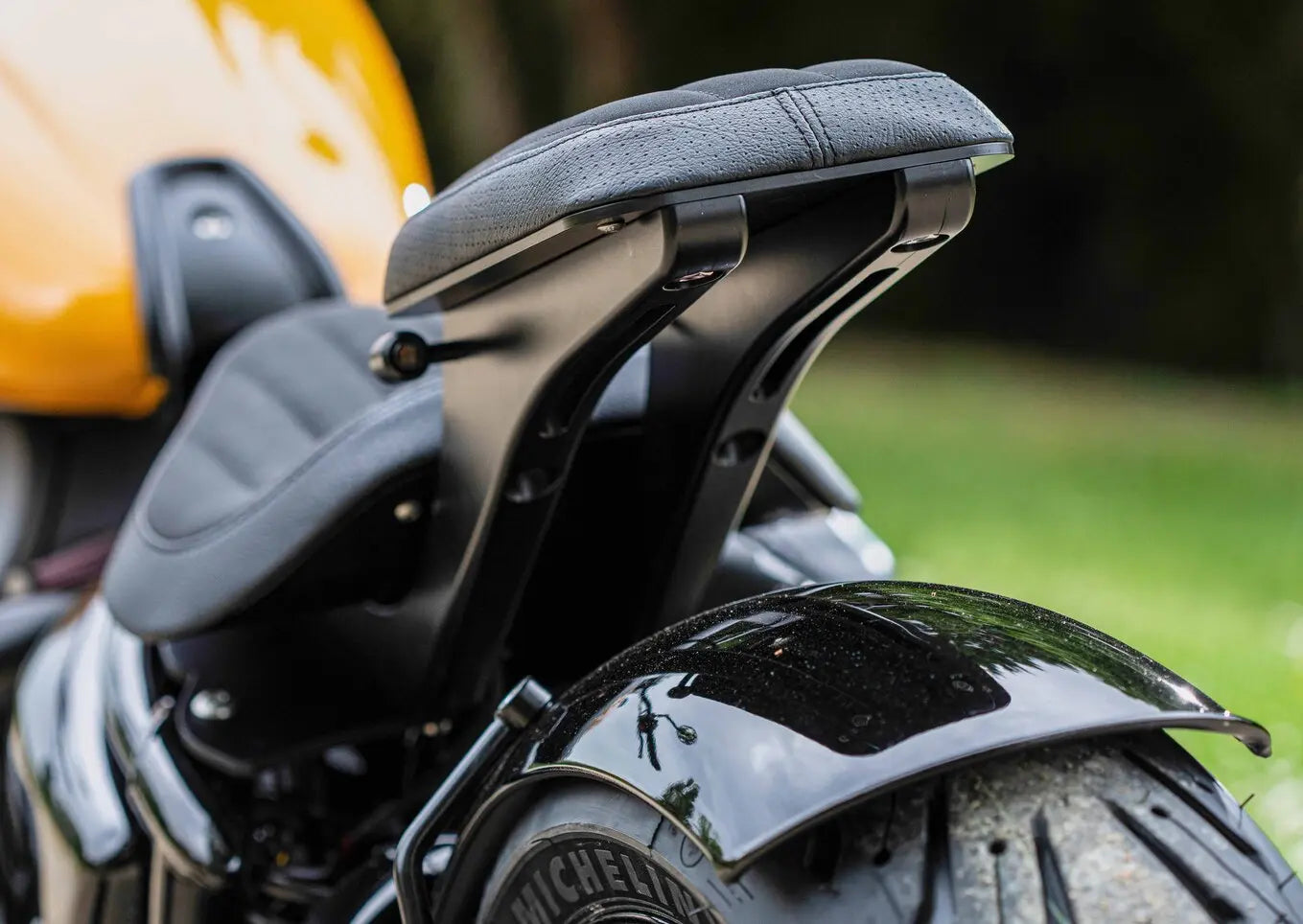 Zweisitzbank | BMW R18 - photo 2 en situation